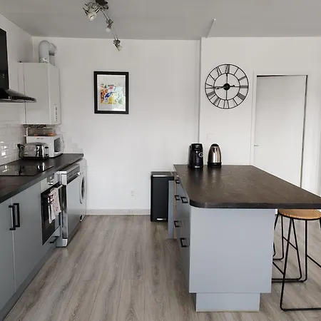 Les Cles Du Lys Apartament